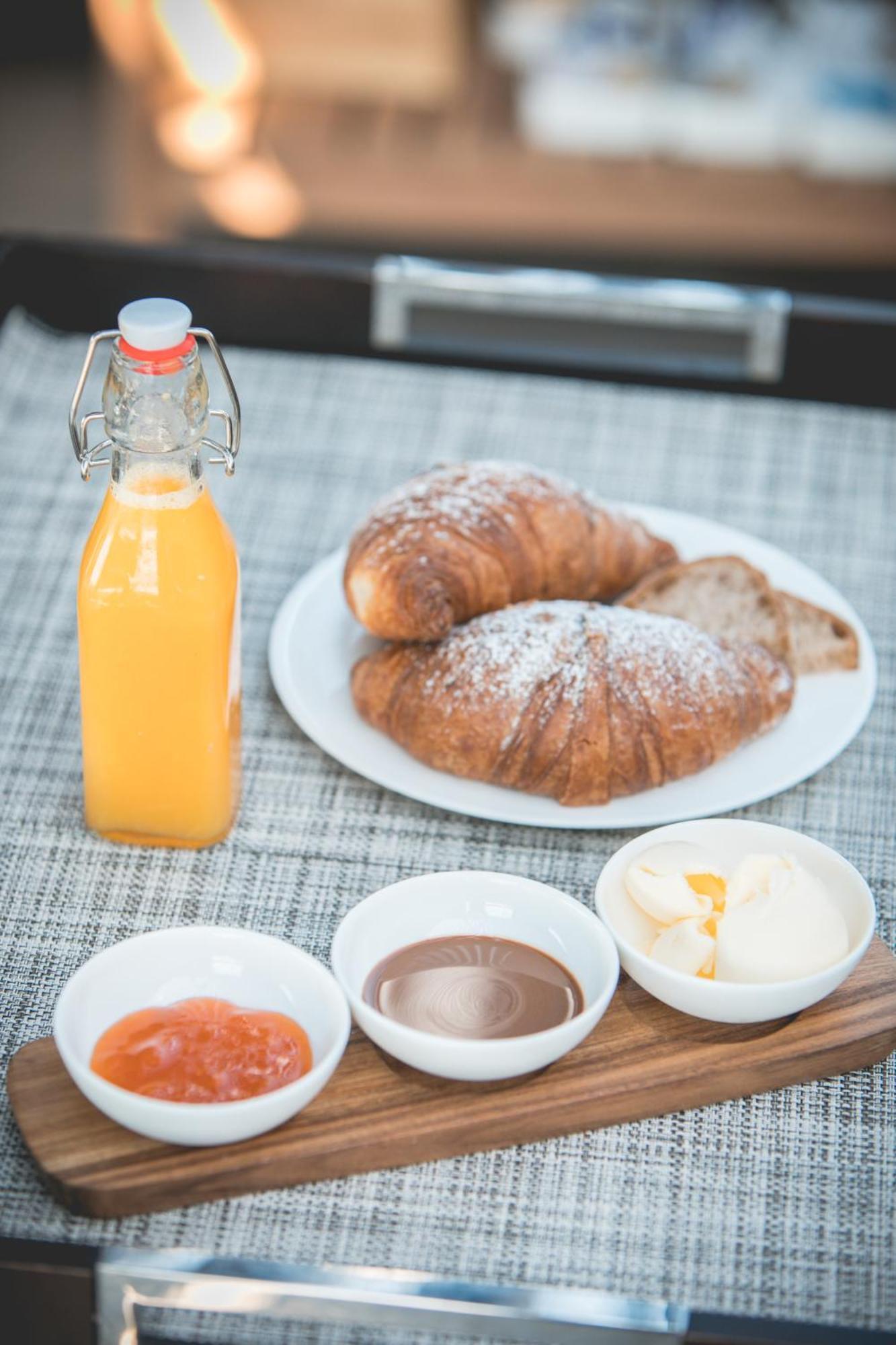 Arborina Relais Hotel La Morra Luaran gambar